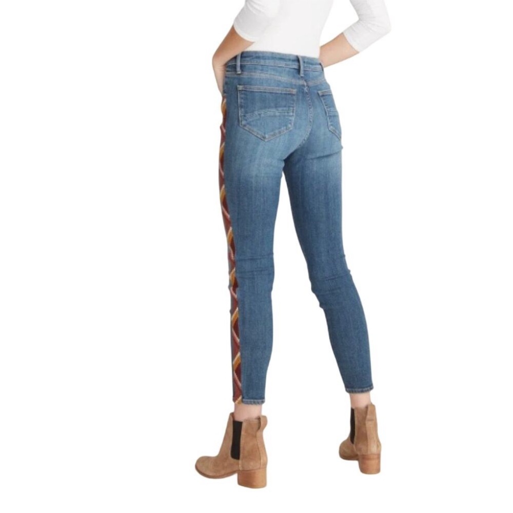 Driftwood Jackie High Rise Embroidered Jeans in Rosie Santina SZ W27 L28 EUC - Picture 2 of 7